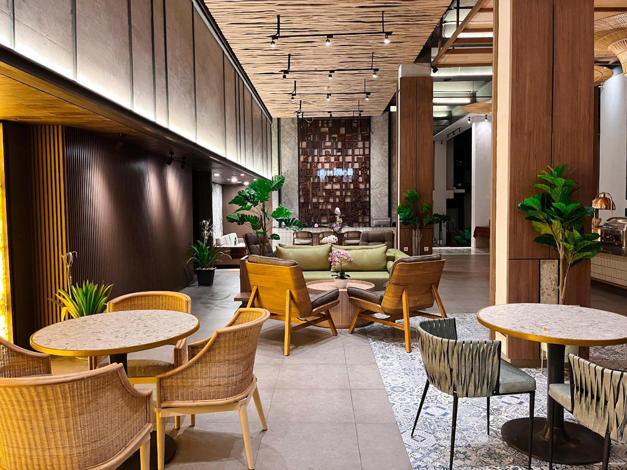 Luminor Hotel Legian Seminyak - Bali Buitenkant foto