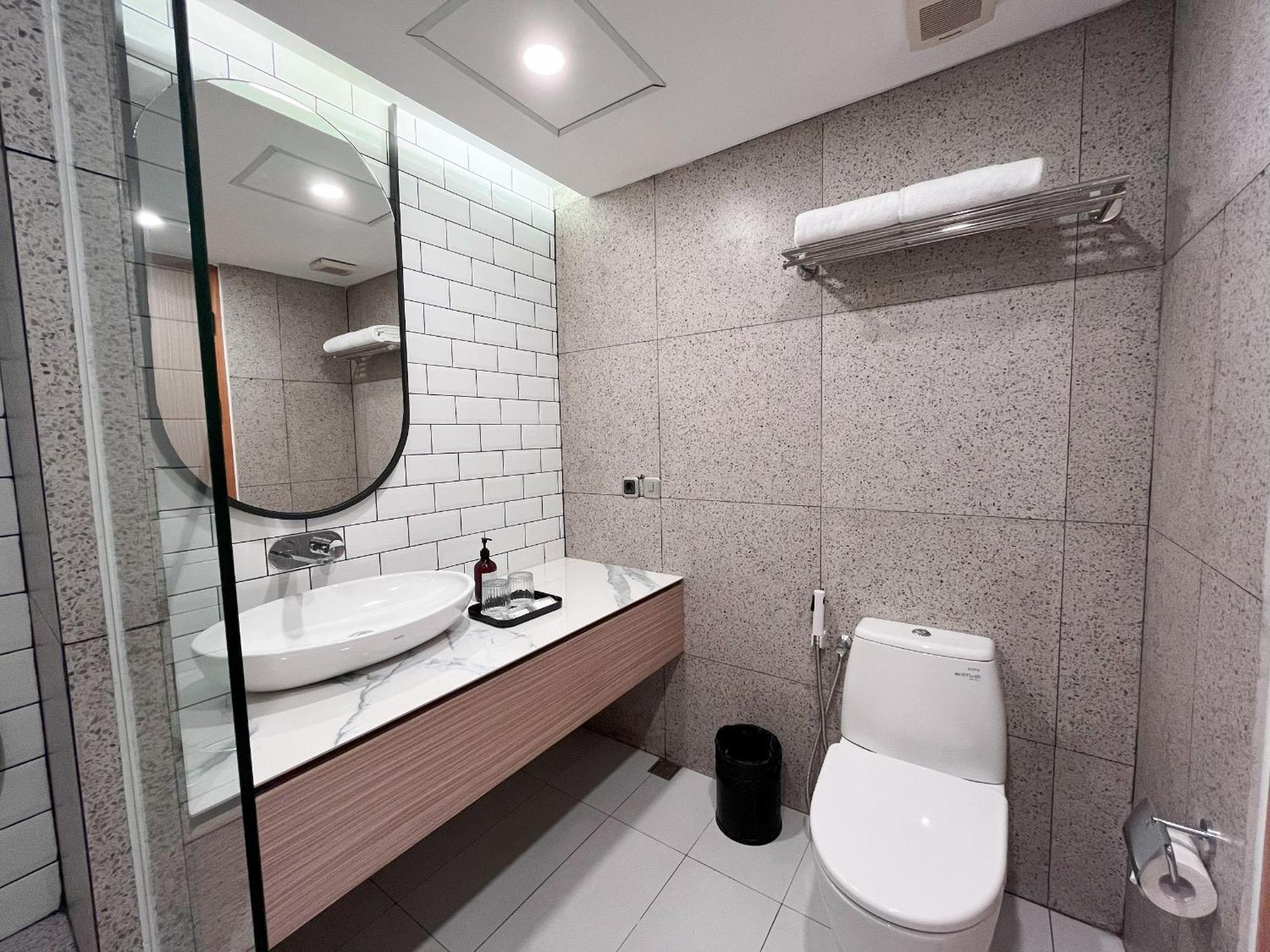 Luminor Hotel Legian Seminyak - Bali Buitenkant foto