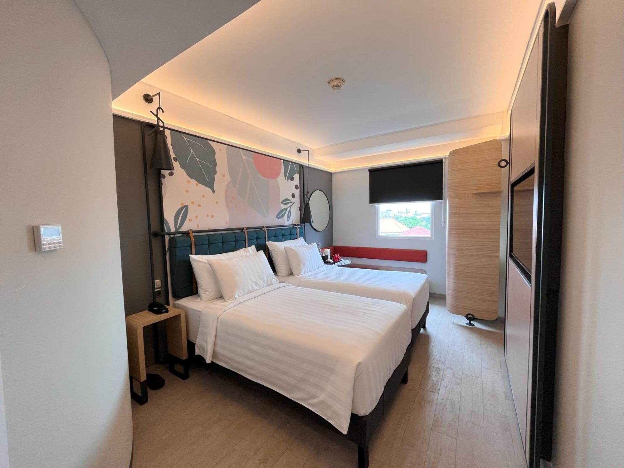 Luminor Hotel Legian Seminyak - Bali Buitenkant foto