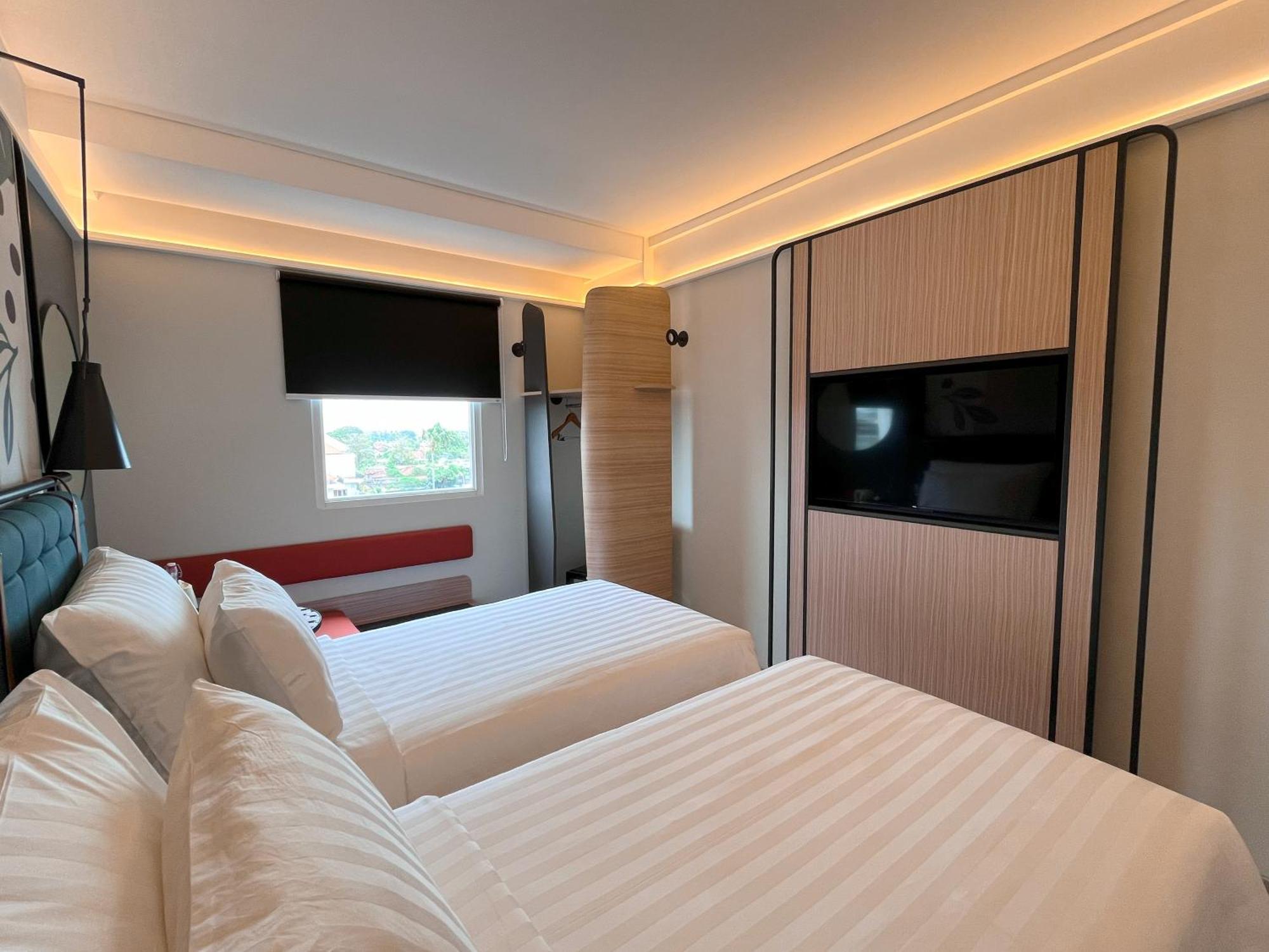 Luminor Hotel Legian Seminyak - Bali Buitenkant foto