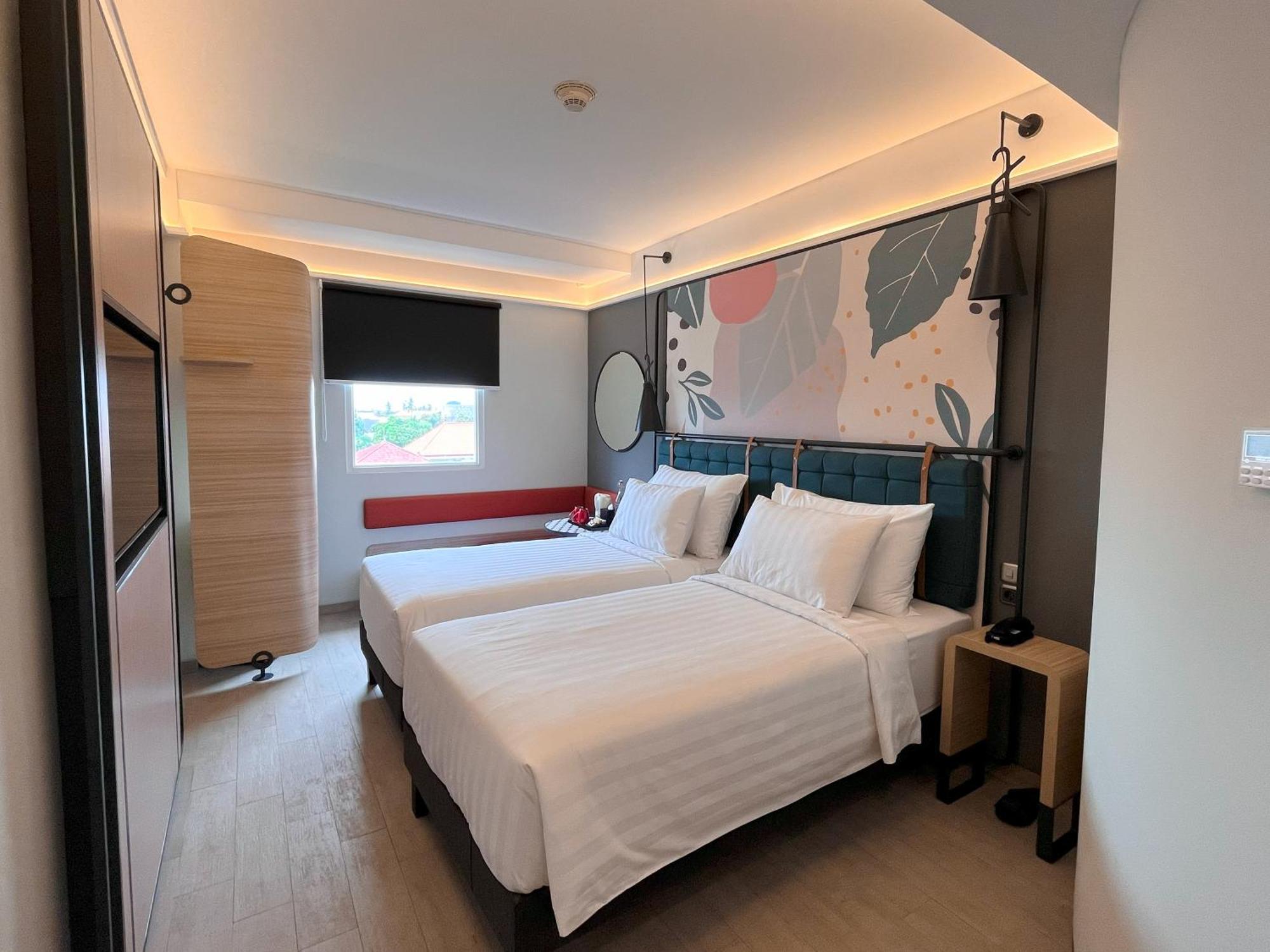 Luminor Hotel Legian Seminyak - Bali Buitenkant foto